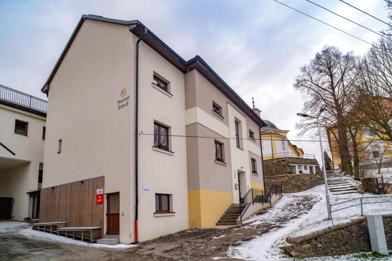 Hotel Smrz Sepekov Zewnętrze zdjęcie